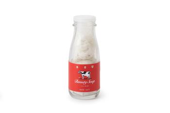 バスソルト 牛乳石鹼コラボ.jpg