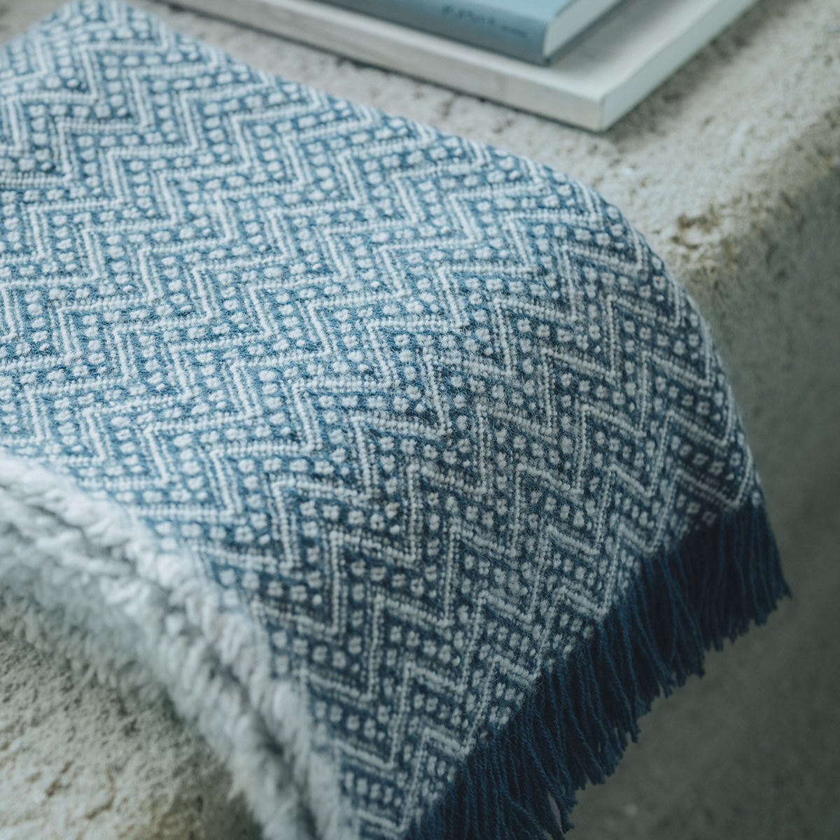 ウールのブランケット